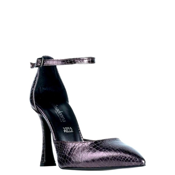 Smooth Snake look ankle strap heels. - Picture 1 of 16